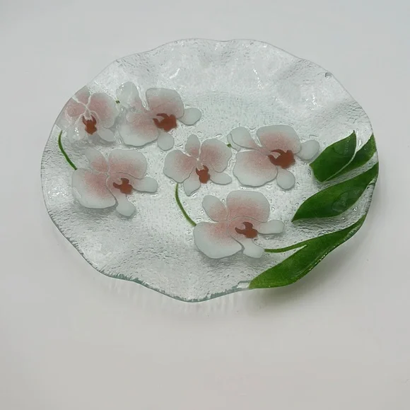 Fused Glass Scalloped Large Plate/Bowl Pink Pansies Green leaves - Picture 3 of 16